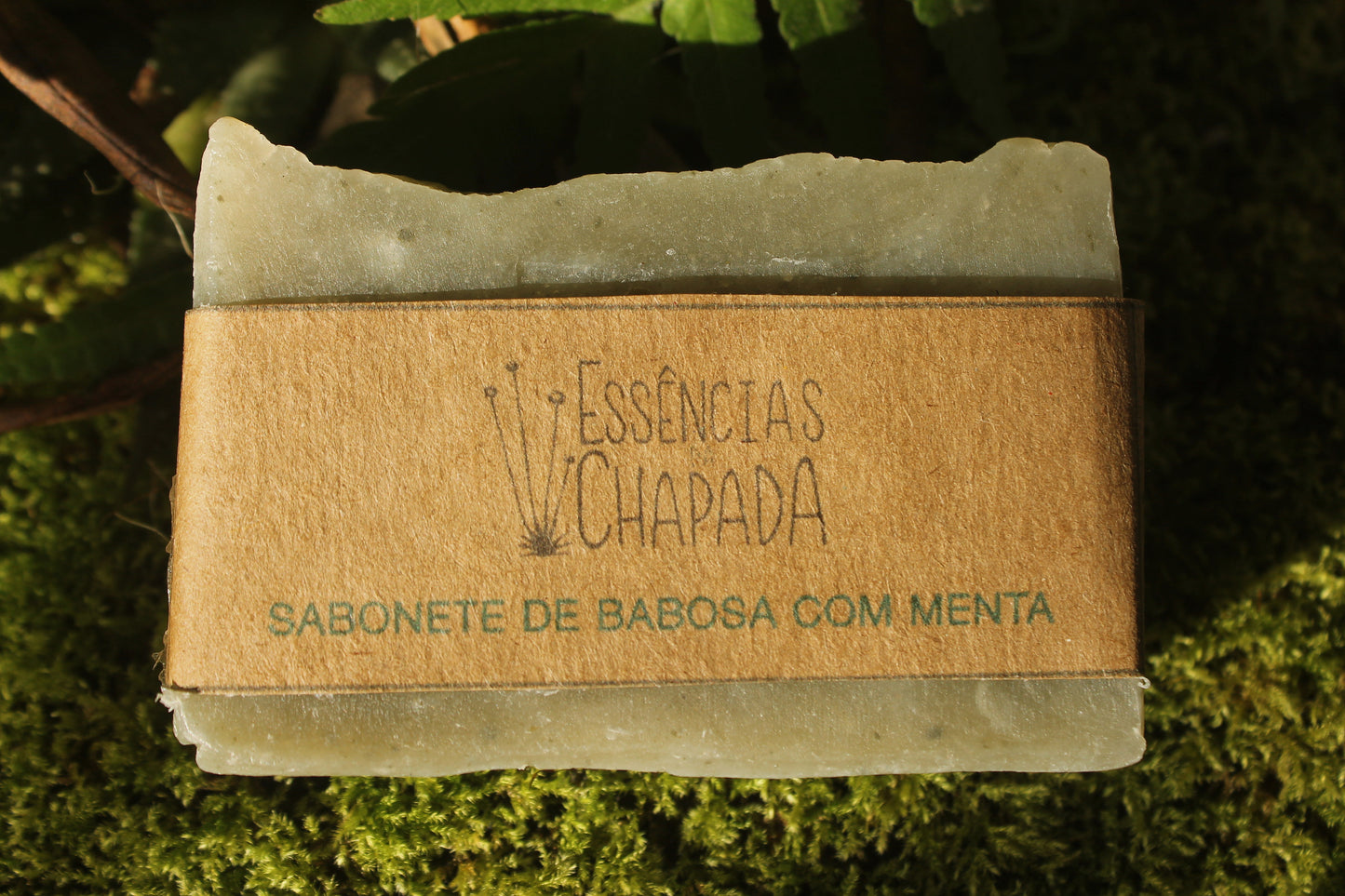 Sabonete Artesanal de Babosa com O.E. de menta de Essências da Chapada