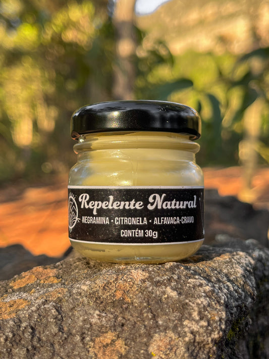 Repelente Natural de Negramina, Citronela e Alfavaca-Cravo de Essências da Chapada