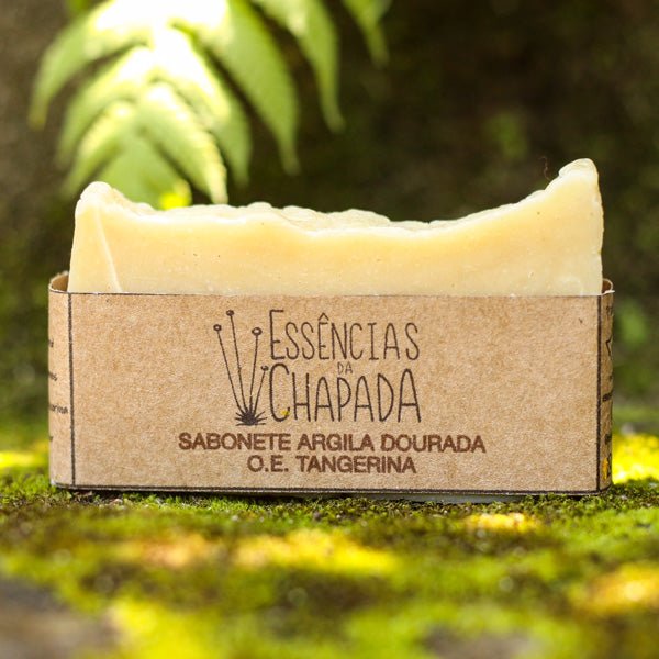 Sabonete Artesanal de Argila Dourada de Essências da Chapada