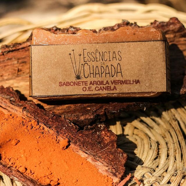 Sabonete Artesanal de Argila Vermelha de Essências da Chapada